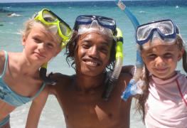 Menjangan, Bali, Snorkeling with children